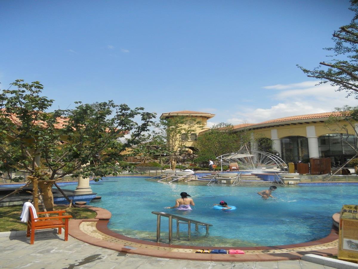 Q And X Hot Spring Resort 青岛 外观 照片